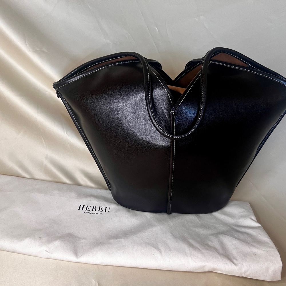 HERBU Calella Leather Tote